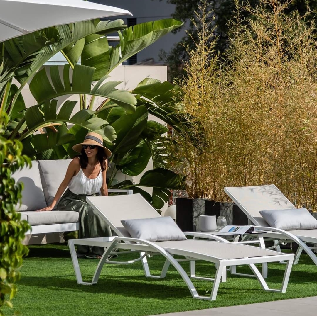 ETNA Liege Weiß ETNA Liege Weiß